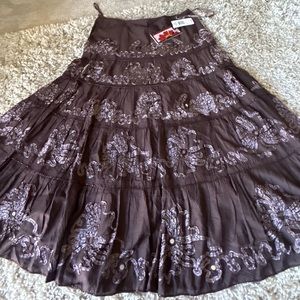 Debbie skirt size 6